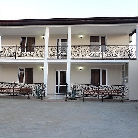 Guest House Palmovaia Gavan Goedaoeta Buitenkant foto